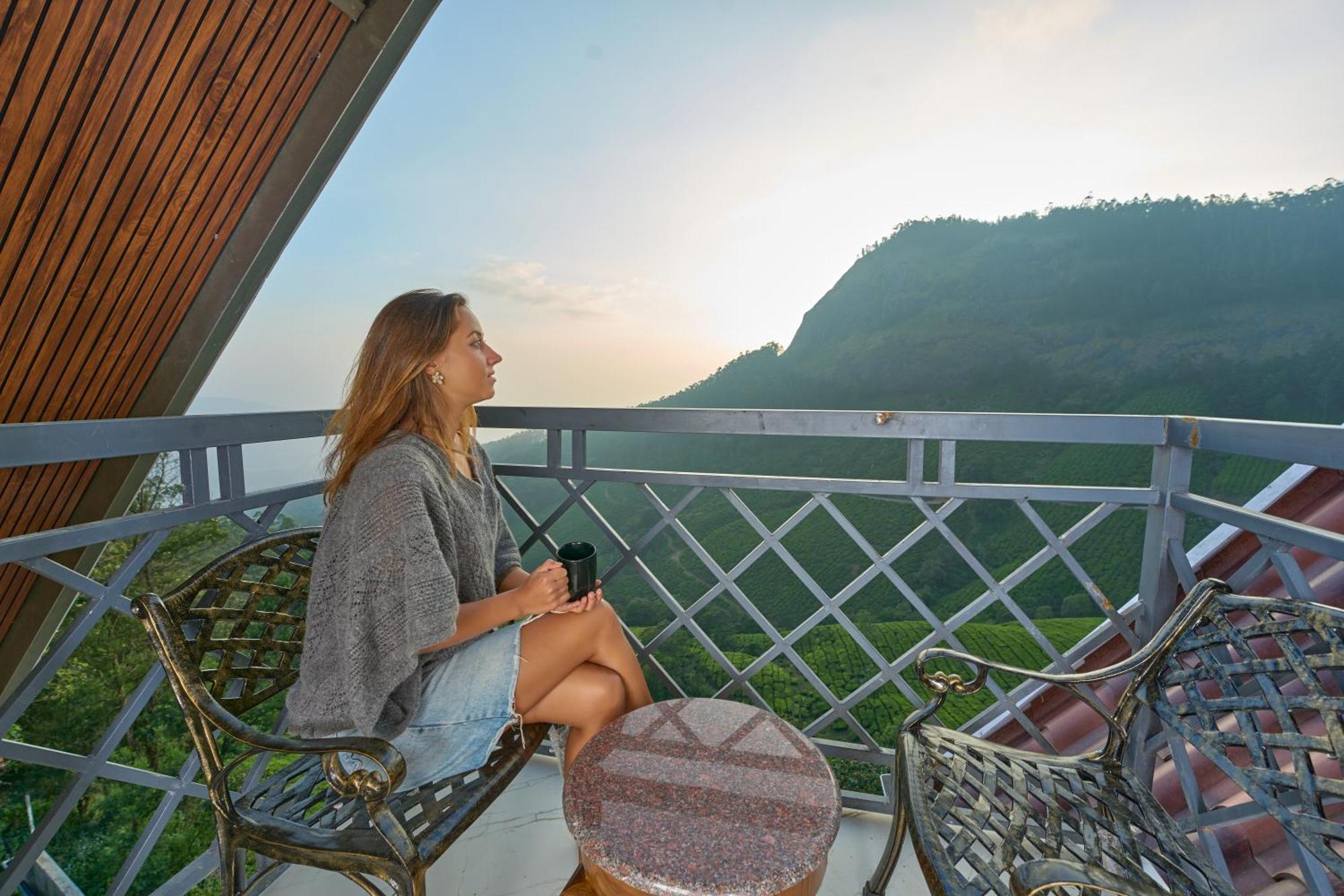 Hotel The Planet Munnar Suryanelli Exterior foto
